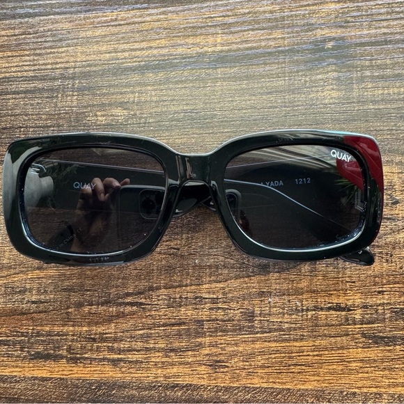 Quay Black Yada Yada Sunglasses - Picture 3 of 12